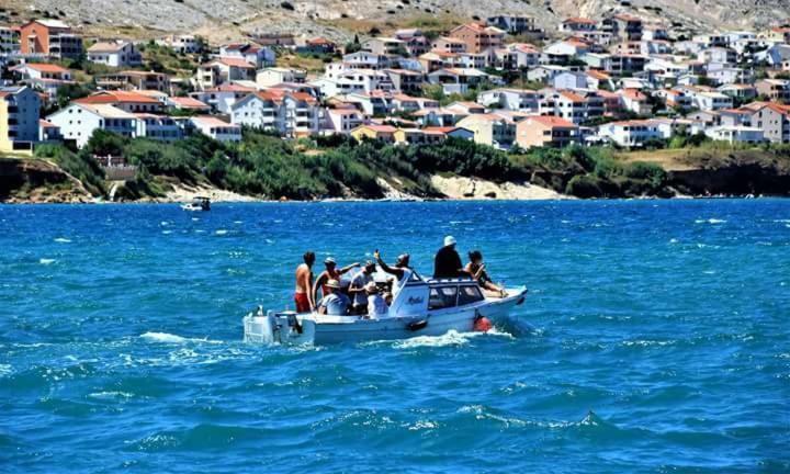 Apartments Lidija Pag Town Dış mekan fotoğraf