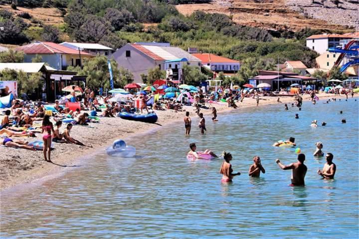 Apartments Lidija Pag Town Dış mekan fotoğraf